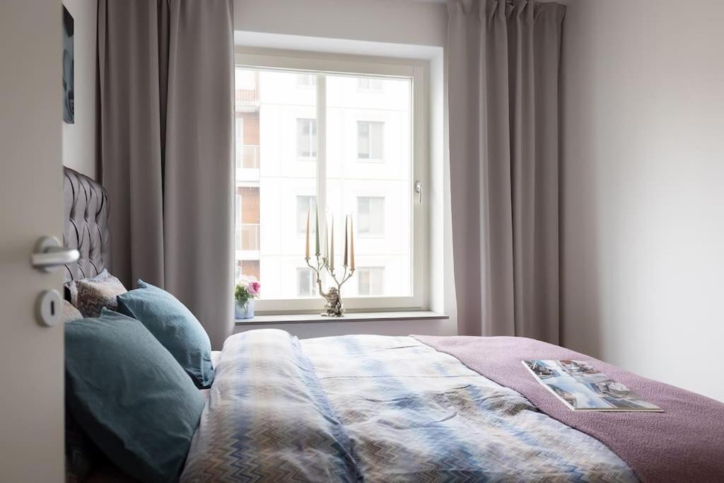 Ferienwohnung Modern Elegance I Hagastaden Stockholm Exterior foto